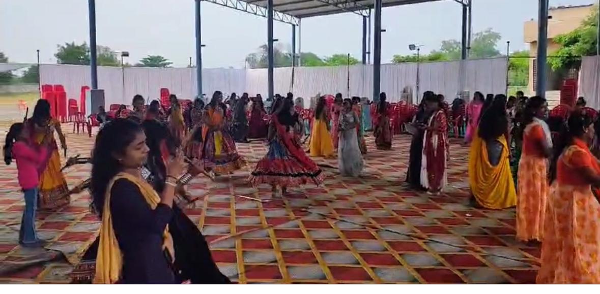 Dandiya Club Image 3