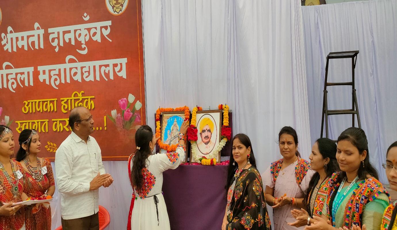 Dandiya Club Image 4